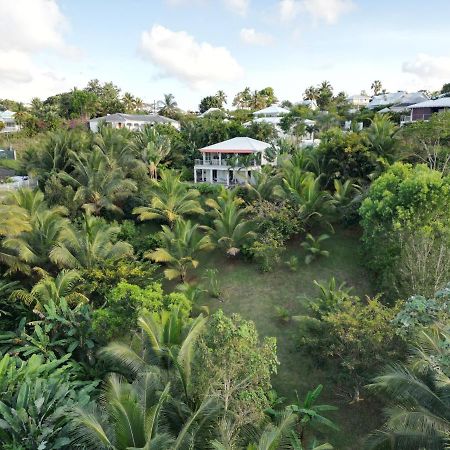 Villa Ecrin De Nature Sainte-Rose Luaran gambar